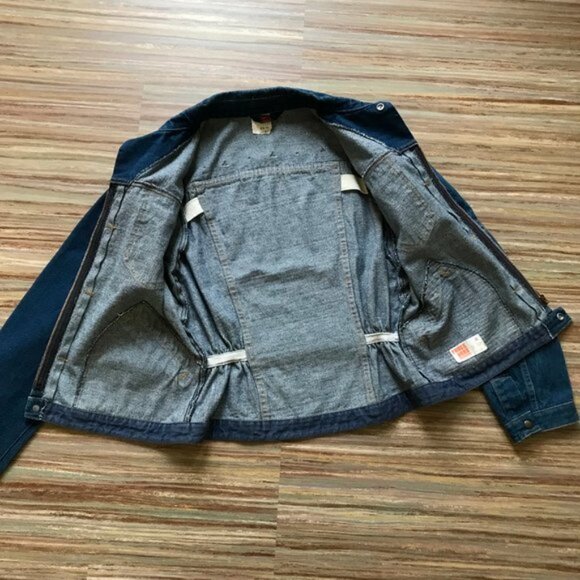 Three Bars Denim Jean Zip Front Jacket Gold Stud Detail Vintage Made in Canada - Picture 4 of 10